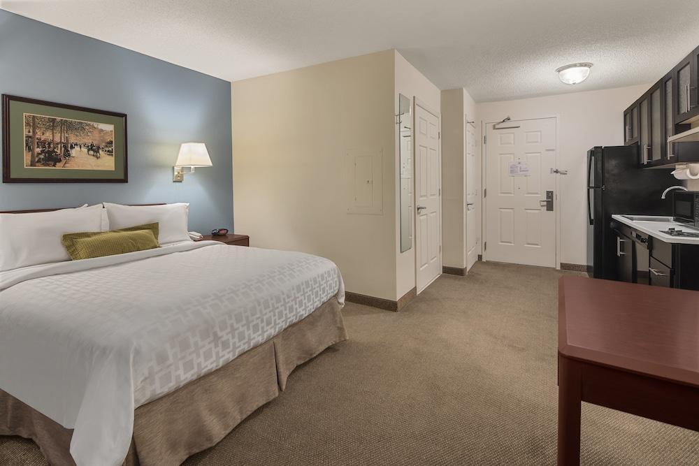 Candlewood Suites Raleigh Crabtree By Ihg Exteriör bild