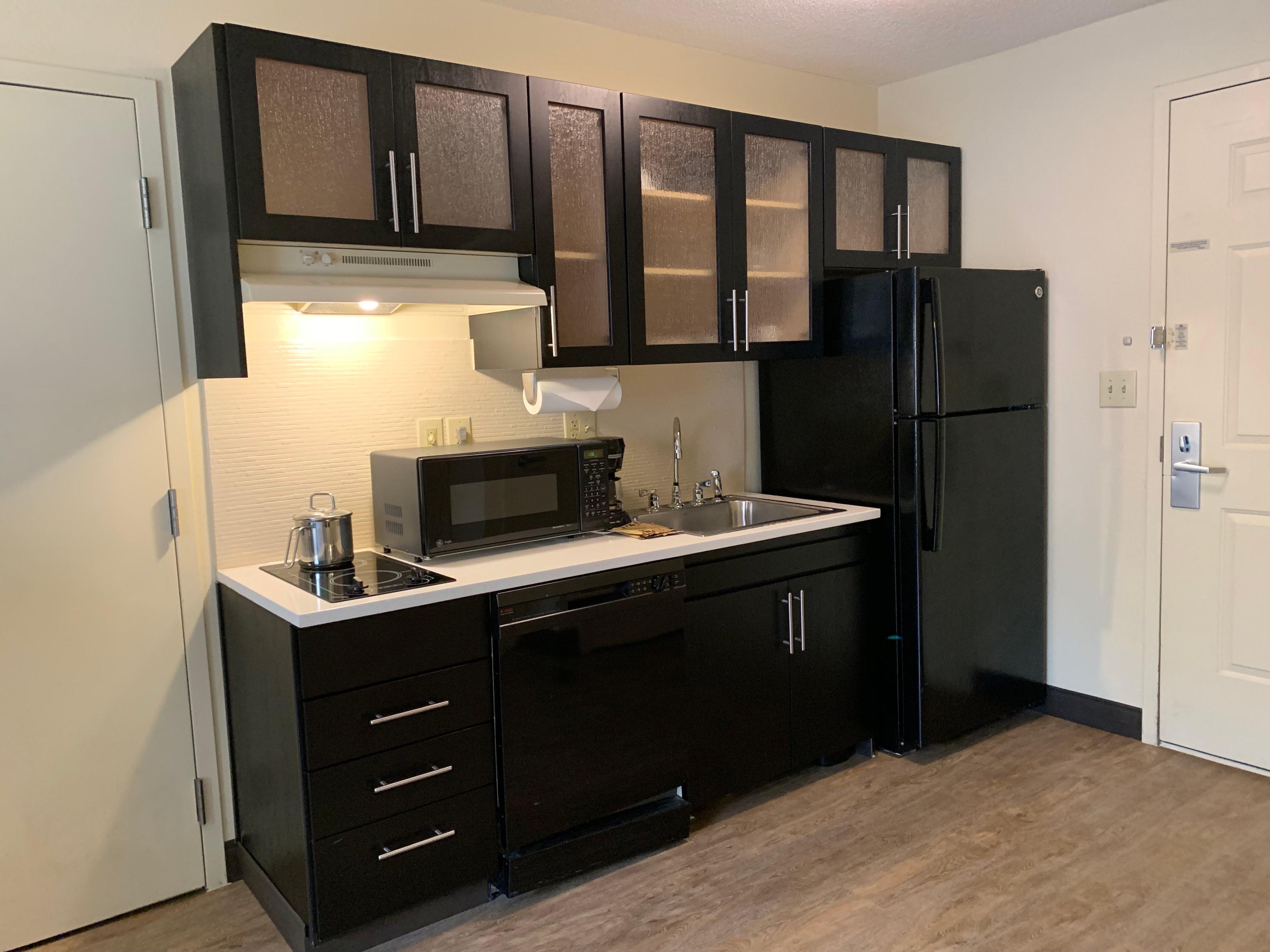 Candlewood Suites Raleigh Crabtree By Ihg Exteriör bild