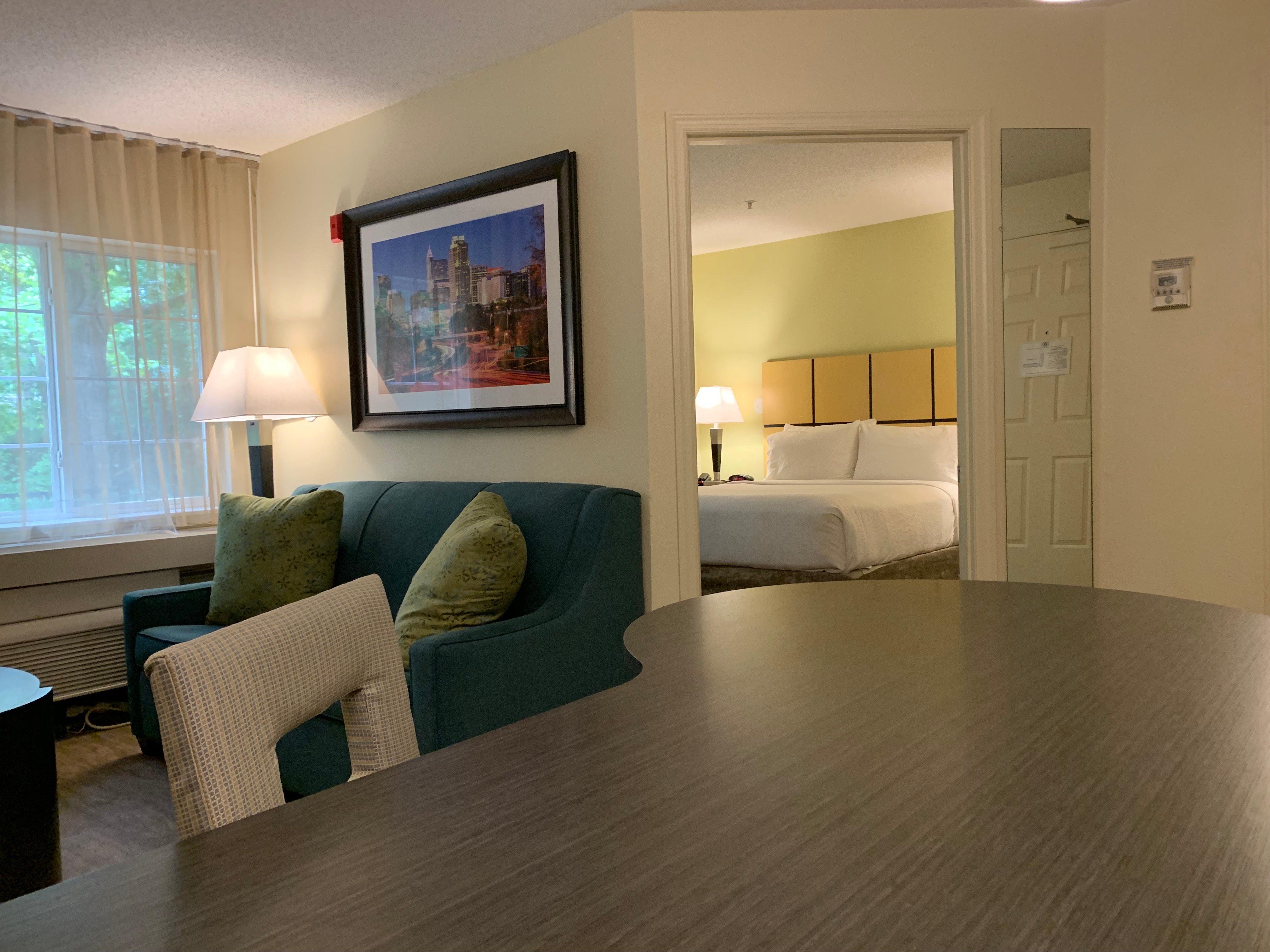 Candlewood Suites Raleigh Crabtree By Ihg Exteriör bild