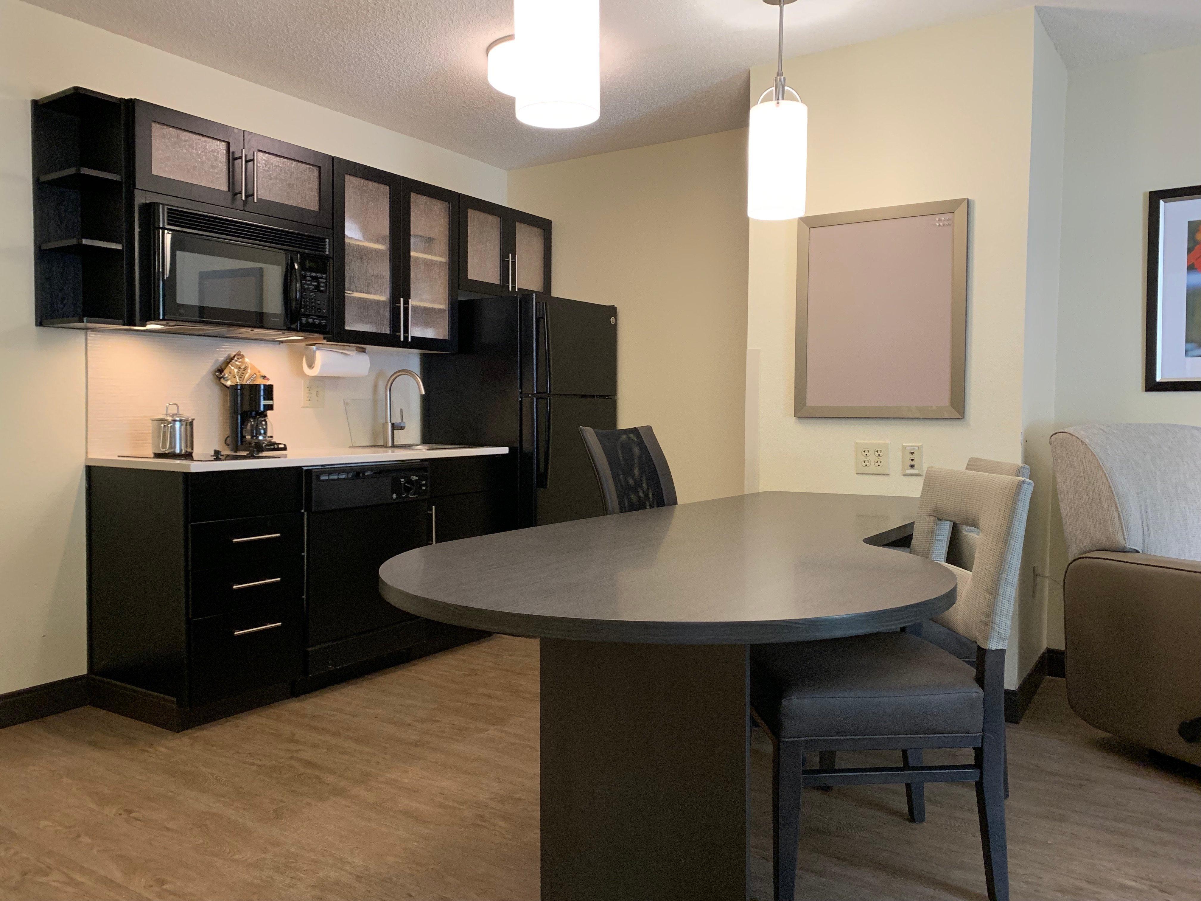 Candlewood Suites Raleigh Crabtree By Ihg Exteriör bild