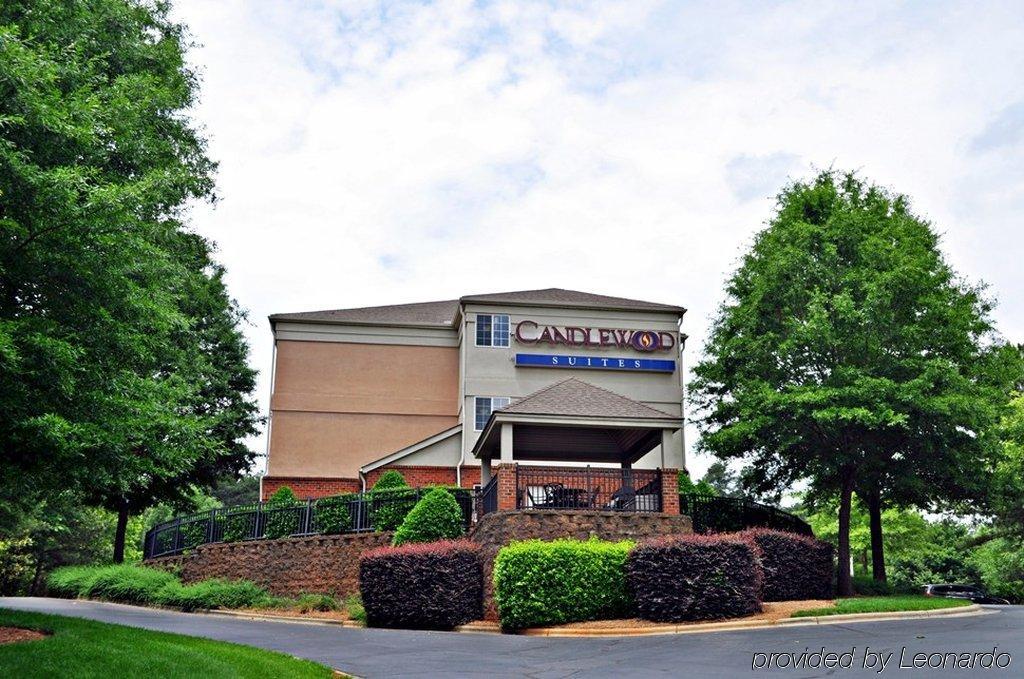 Candlewood Suites Raleigh Crabtree By Ihg Exteriör bild