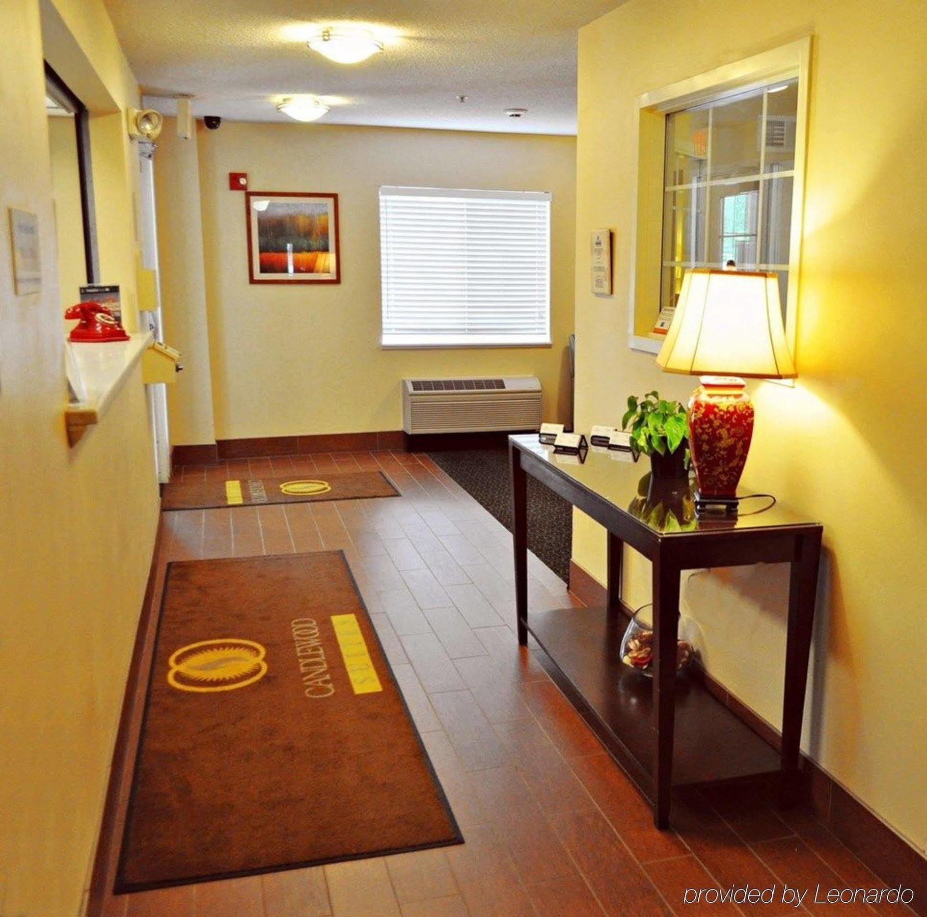 Candlewood Suites Raleigh Crabtree By Ihg Exteriör bild