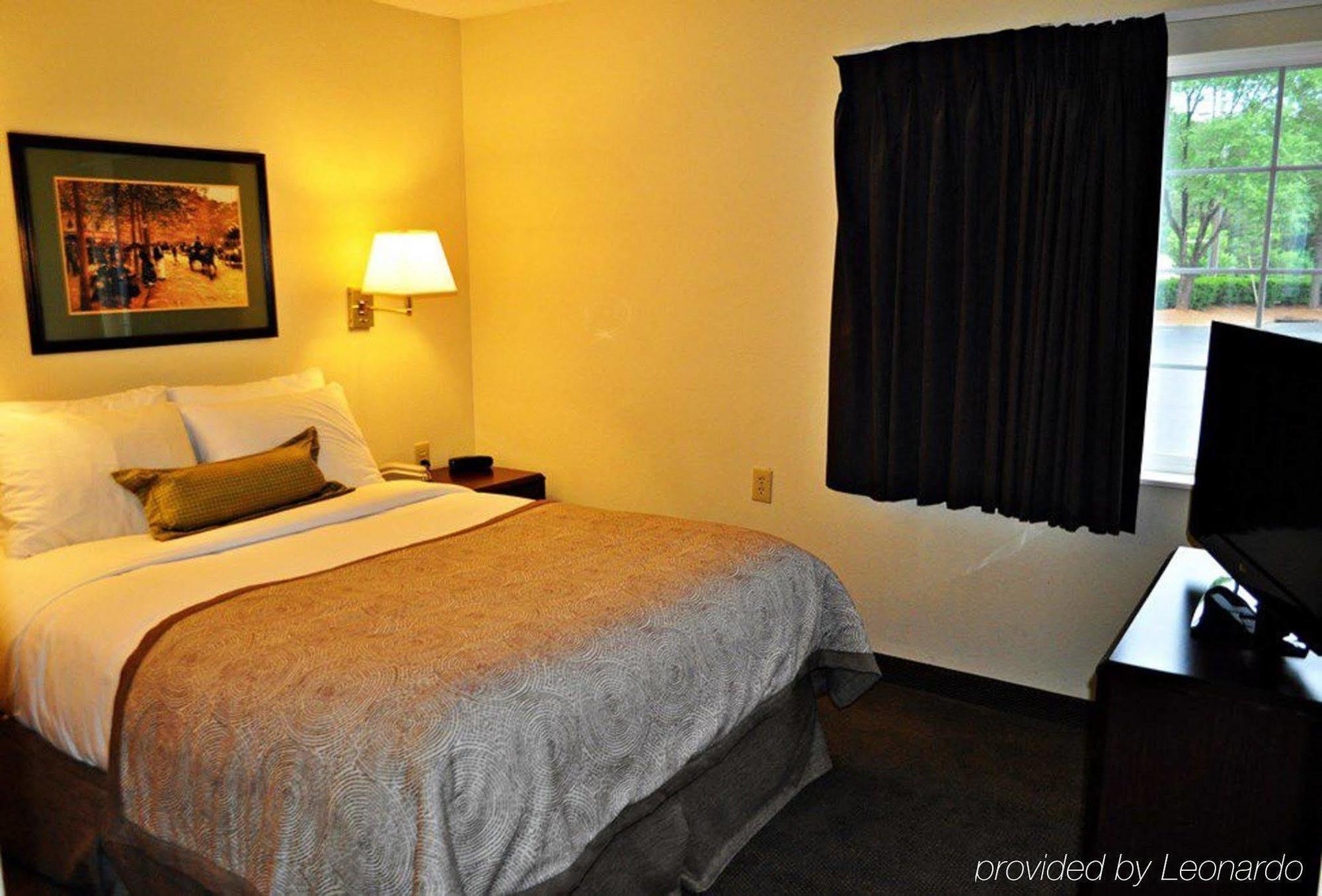 Candlewood Suites Raleigh Crabtree By Ihg Exteriör bild
