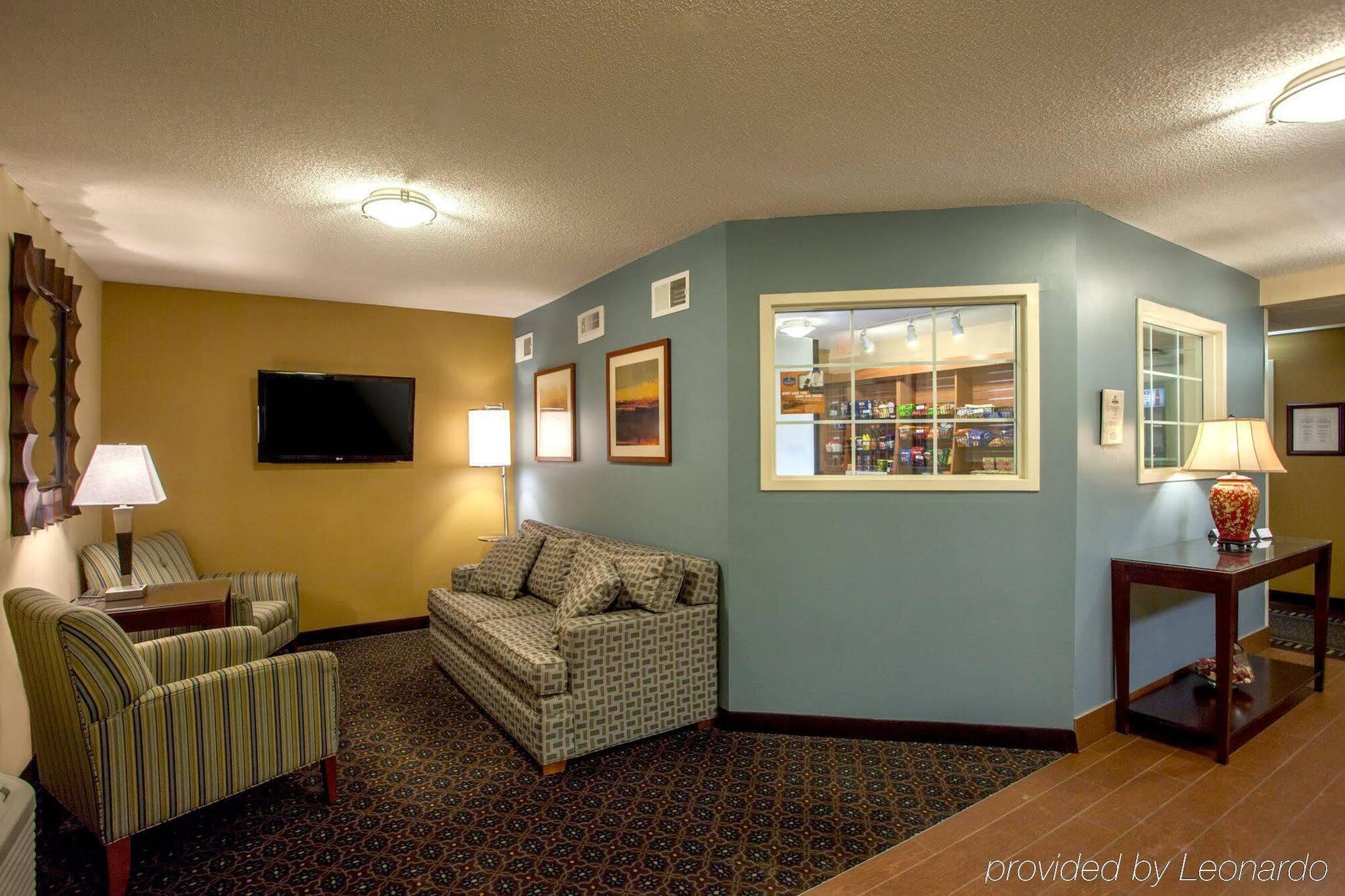 Candlewood Suites Raleigh Crabtree By Ihg Exteriör bild